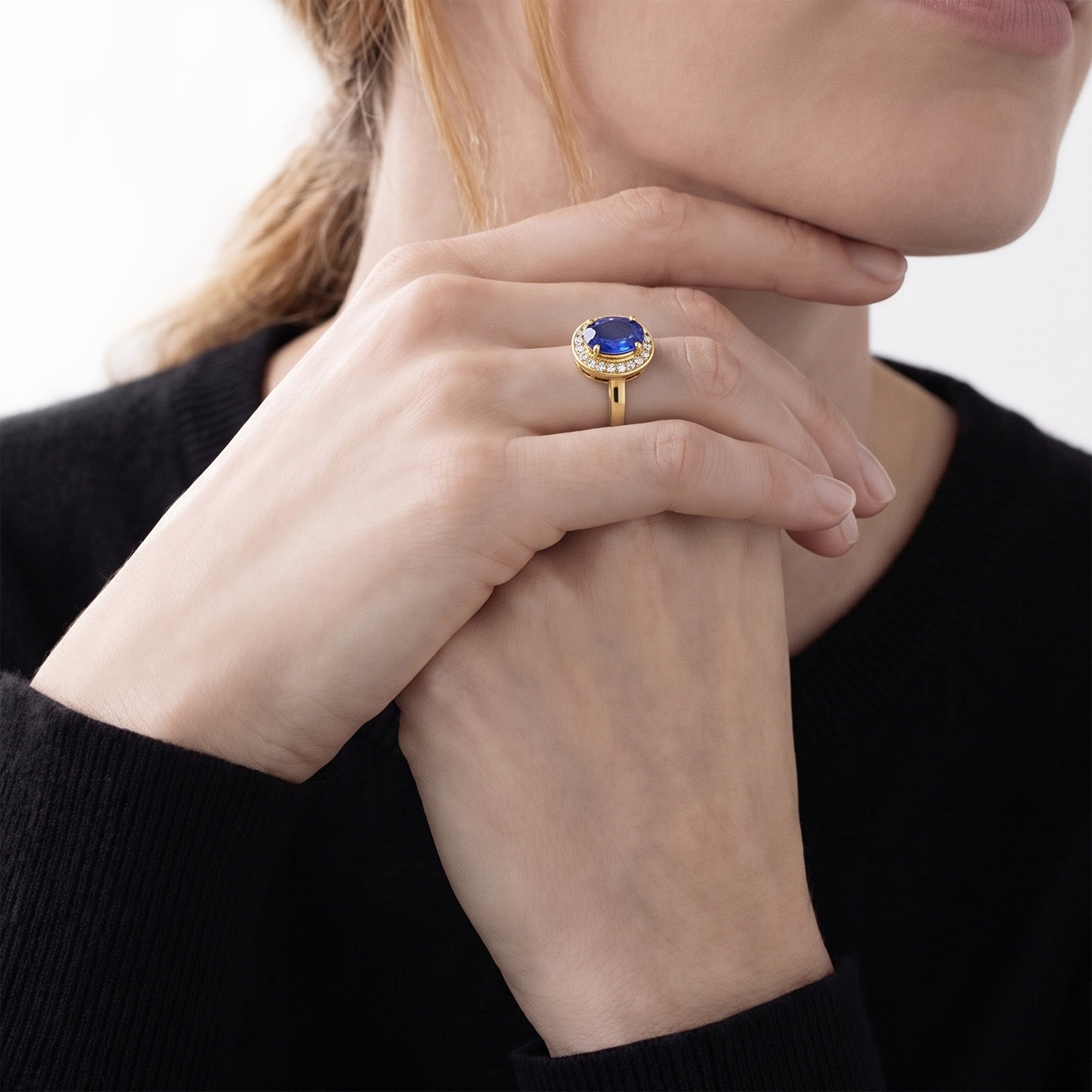 ELSA w/ Blue Sapphire